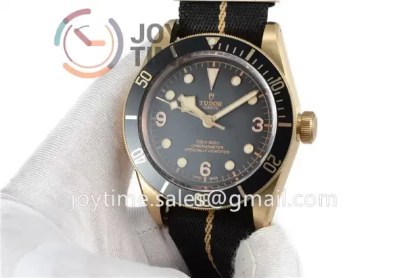 Tudor Heritage Black Bay XF 1:1 Best Edition 43mm Bronze Nato Strap A2824