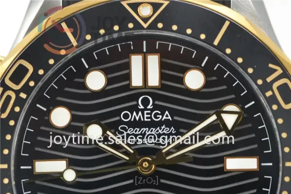 Omega Seamaster Diver 300M VSF 1:1 Best Edition SS 42mm YG Bezel Rubber Strap Super Clone A8800