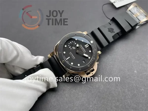 Panerai Pam02164 VSF 1:1 Best Edition RG 42mm Rubber Strap P.900