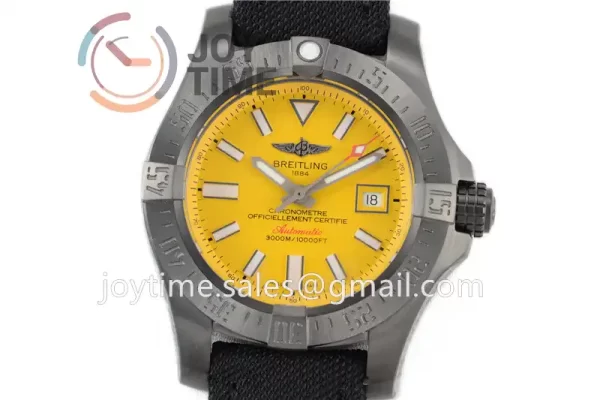 Breitling Avenger II Seawolf GF 1:1 Best Edition PVD 45mm Nylon Strap A2824