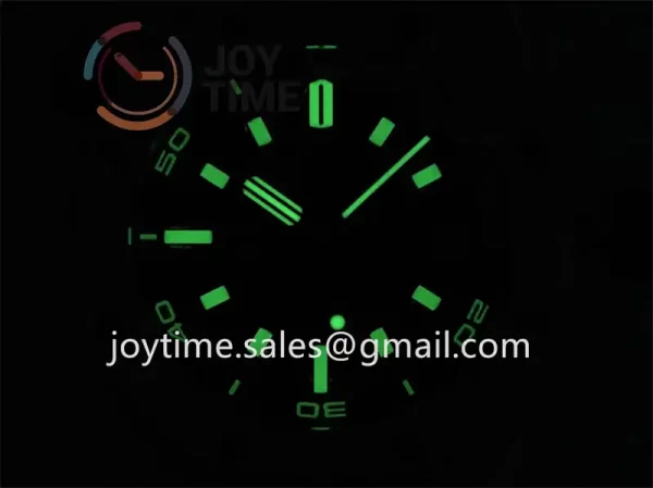 Audemars Piguet Royal Oak Offshore Diver 15720 APS 1:1 Best Edition SS 42mm Rubber Strap Super Clone A4308