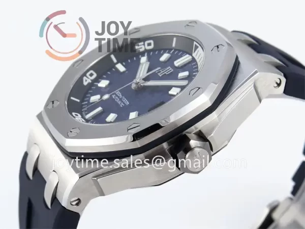 Audemars Piguet Royal Oak Offshore Diver 15720 APS 1:1 Best Edition SS 42mm Rubber Strap Super Clone A4308