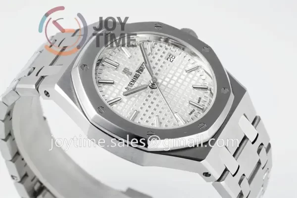 Audemars Piguet Royal Oak 77350ST 34mm ZF 1:1 Best Edition SS Case SS Bracelet Super Clone A5800