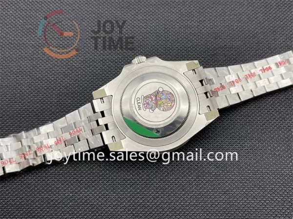 Rolex GMT Master II  126720VTNR Clean 1:1 Best Edition SS 40mm Green/Black Ceramic Bezel SS Bracelet VR3186