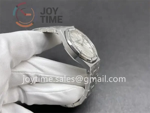 Audemars Piguet Royal Oak 67651 Frosted 33mm V7F 1:1 Best Edition SS Case Diamond Bezel SS Bracelet Quartz